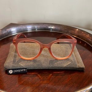 Peepers brand readers